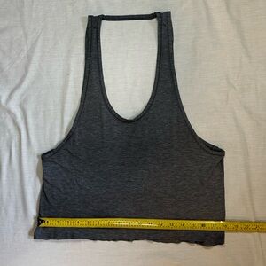 Lululemon Athletica Gray Crop Top Size 6